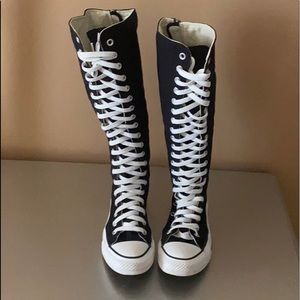 Women’s knee high converse- black